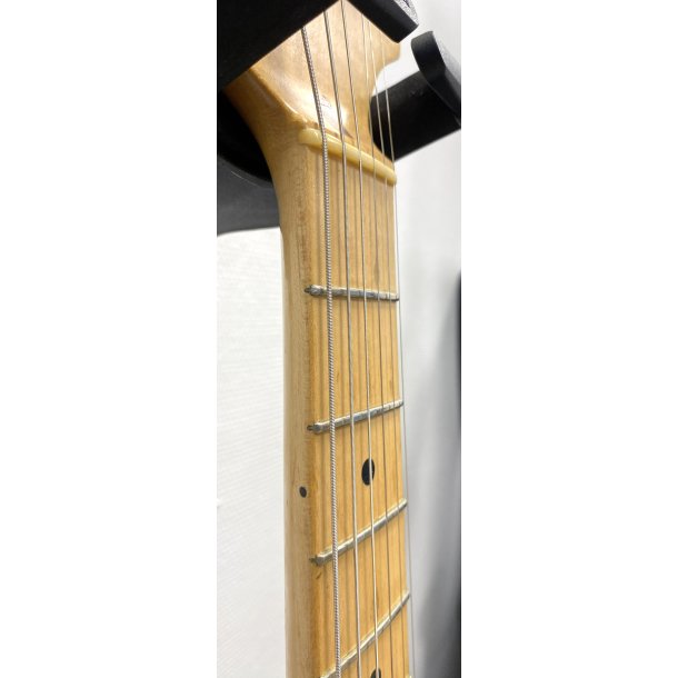 (BRUGT) Fender Musicmaster 1956